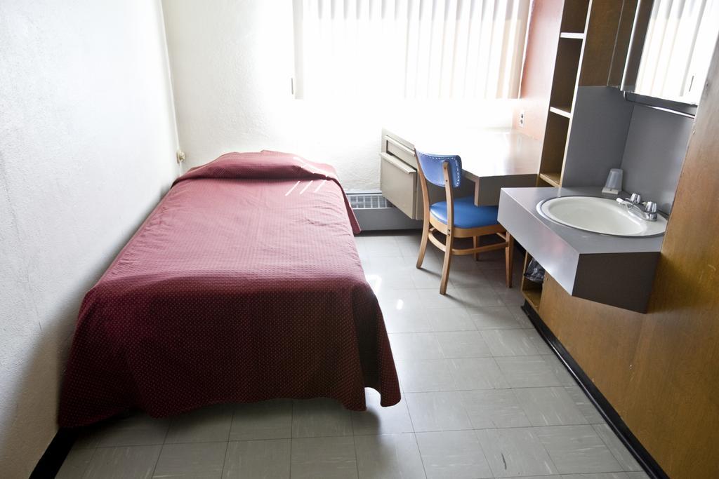 Résidences Campus Notre-Dame-de-Foy Saint-Augustin-de-Desmaures Habitación foto
